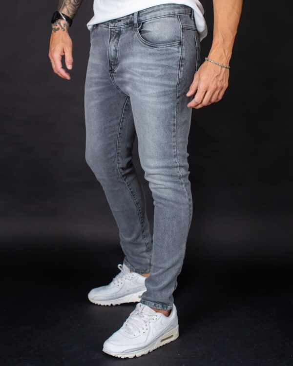 Calça Jeans Modelo 24 - Image 5